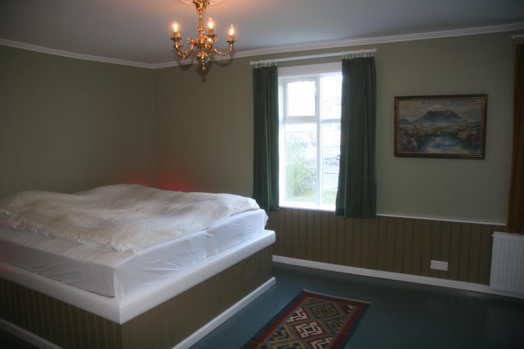 Hotel The Old Apothecary Egilsstaðir Zimmer foto